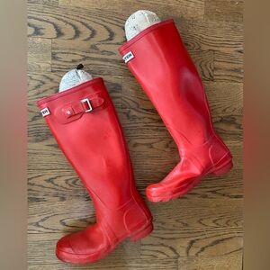 ❤️☔️Classic Hunter Red Rain Boots!☔️❤️